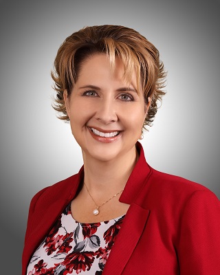 Portrait of Christine Lynn Braid, DO